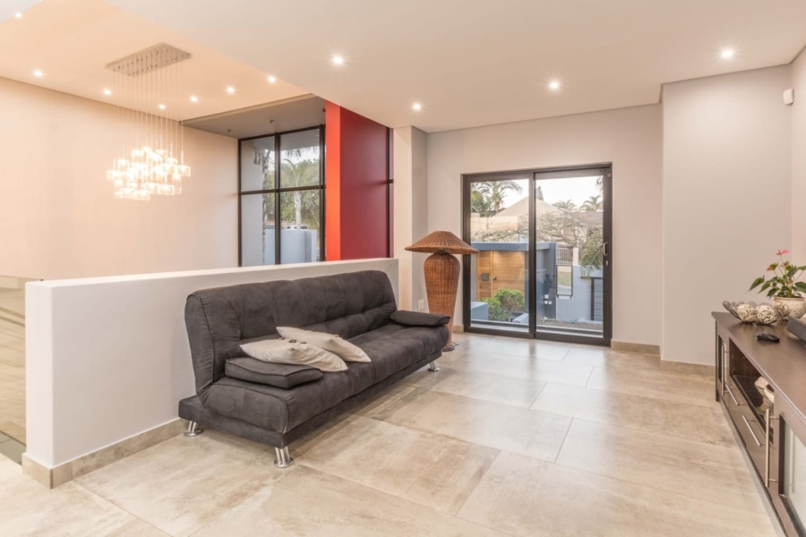 5 Bedroom Property for Sale in Beacon Bay Eastern Cape